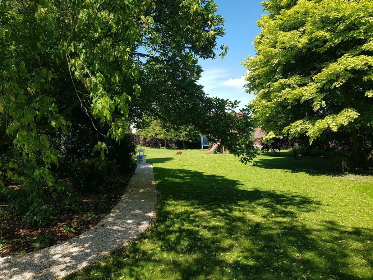 Villa Germaine Lierde Экстерьер фото
